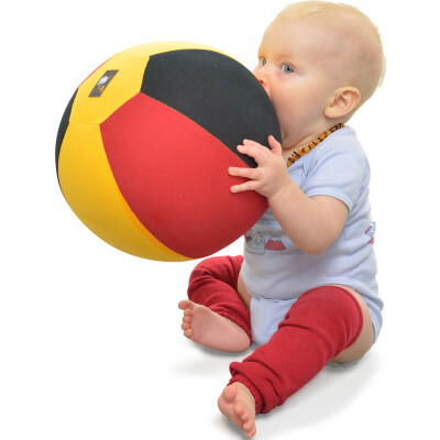 Ballonhülle "Hoppediz Ball", schwarz/rot/gelb, Design "Deutschland bzw. Belgien",  ca. 24 cm