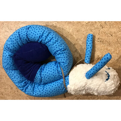 tinebas "Frühchen-Schnecke Frieda blau-Pünktchen" - die Puckschnecke für fröhliche Frühchen, Stoffe: Baumwolle (kbA), ausgerollt ca 60cm lang - mit Fühlern zum Festhalten