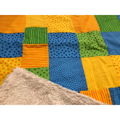 tinebas "Patchworkdecke blau-grün-orange-gelb" - die handgearbeitete Patchworkdecke im Maß 70x90cm², 100% Baumwolle (kbA)