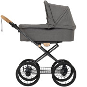 Naturkind Ida "Tuluum", Sportwagen