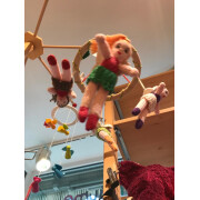 Mobile "vier Jahreszeiten" - Sonderpreis statt 55,90 € -  , mit Jahreszeiten-Feen, Beienen und Schmetterlingen, gestrickt, 100% Baumwolle (kbA)